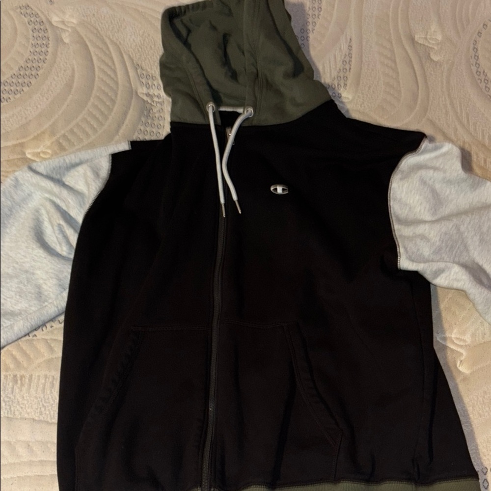 Champion Men's Black and Green Zip-Up Sweater